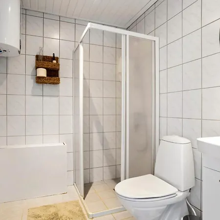 Дом отдыха 1 Bedroom Awesome In